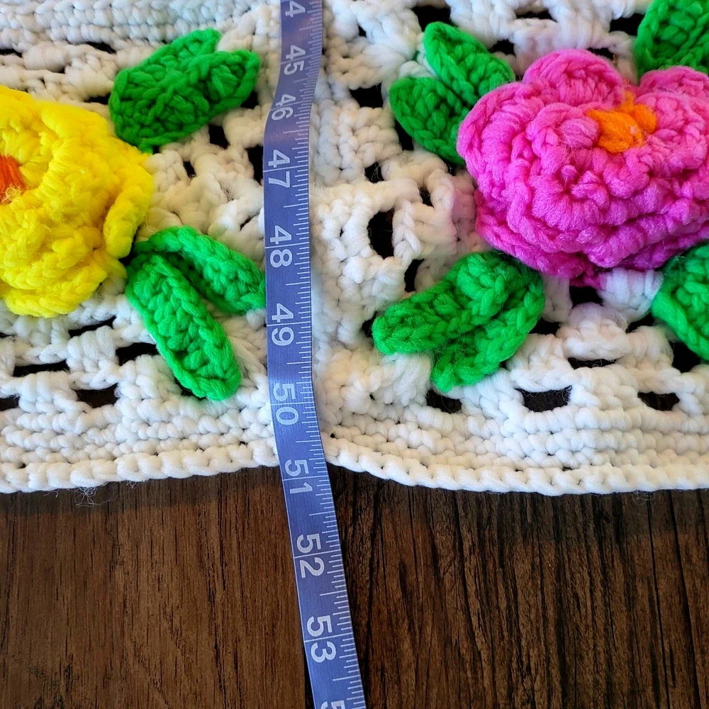 Beautiful Vintage‎ Handmade Granny Square Blanket Quilt 3D Flowers Retro 70s